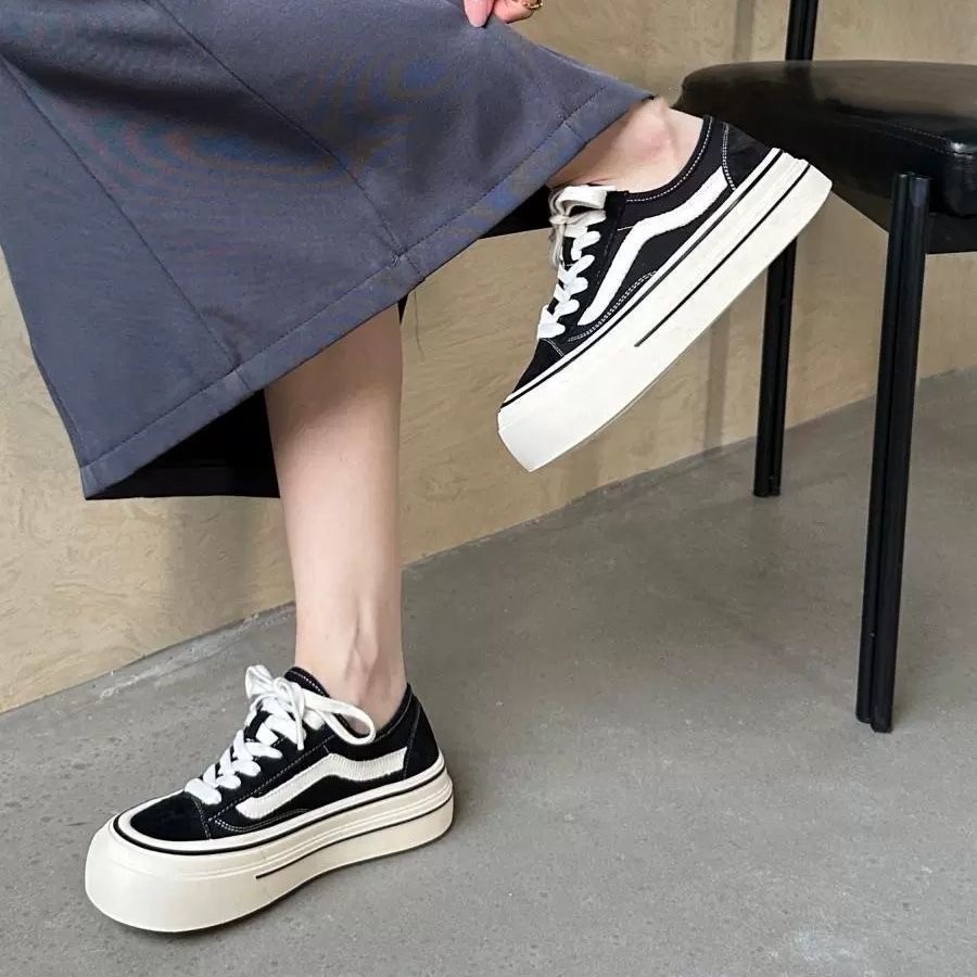 Новинка 2024, женские кроссовк – обзор и цена Vans Shoes Old Skool